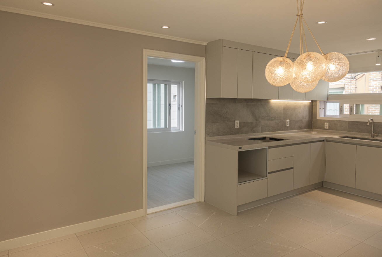 2000769928_3Z84SkWV_905e672cd461944d2f46e32048b0cd94252c4830.jpg 이미지크게보기