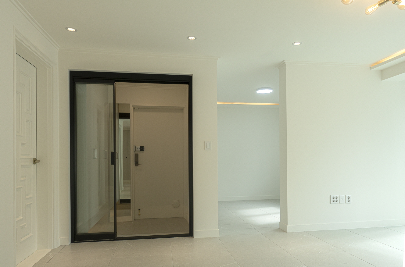 2000769928_3dnMrfCB_e08f53cfb099b77b3f6f27f20478f3a55ed620bd.jpg 이미지크게보기