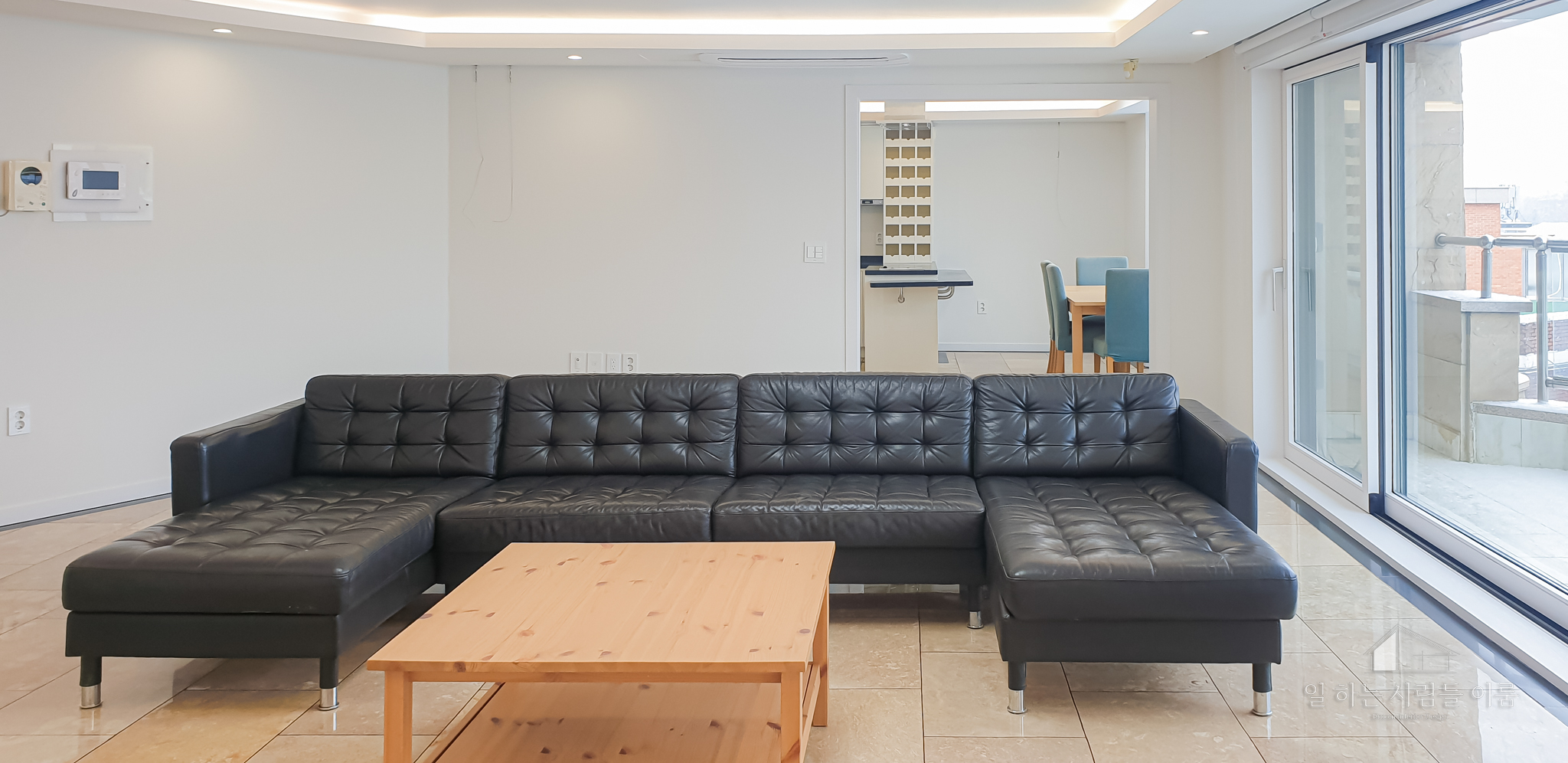 /user/e/eroomdesign/editor/2302/283c5ec9e41ba8139f48e0a42297f9bb_1675862476_5866.jpg 이미지크게보기