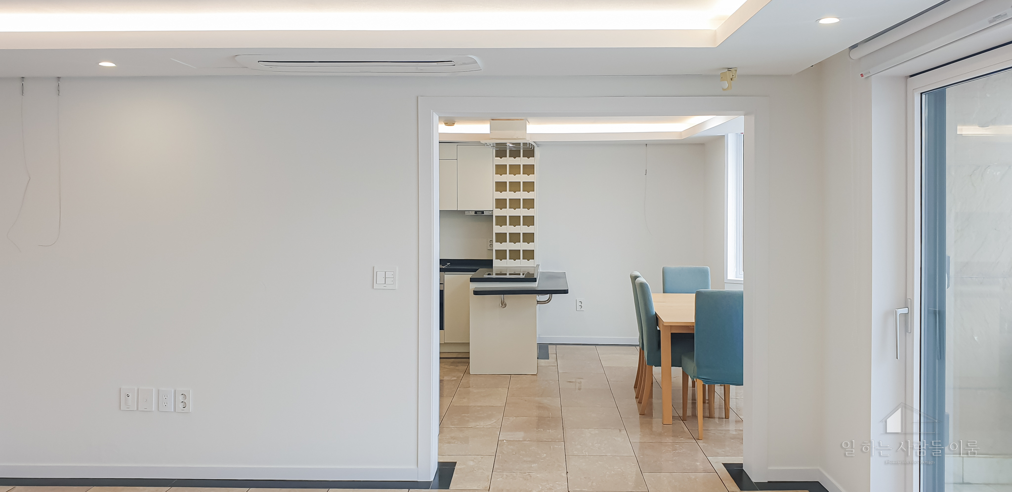 /user/e/eroomdesign/editor/2302/283c5ec9e41ba8139f48e0a42297f9bb_1675863247_9895.jpg 이미지크게보기